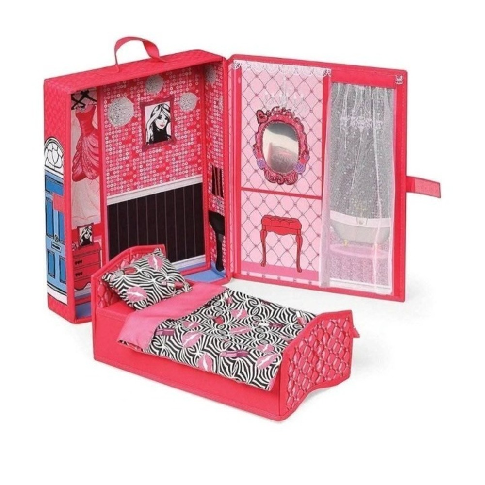 Portable Home & Go Dollhouse Playset with Travel Storage Case & Accessories